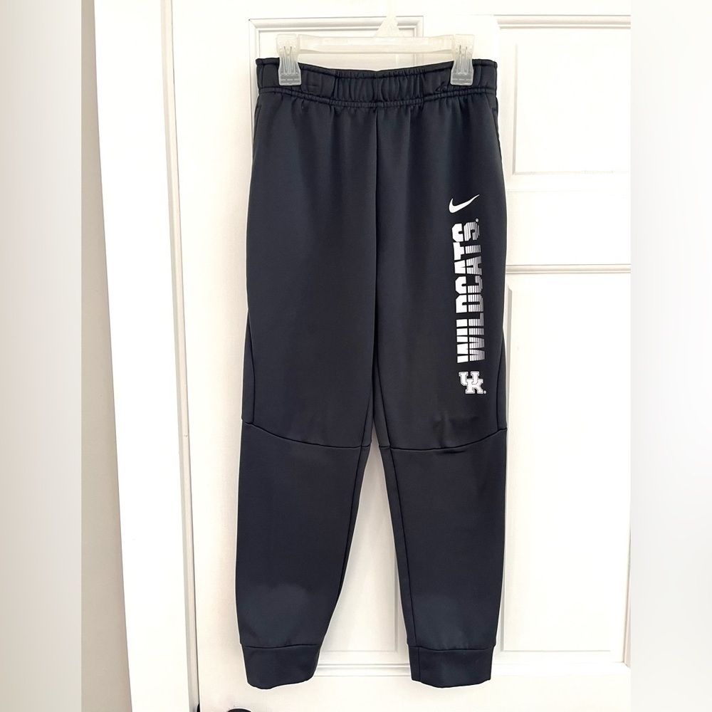 Kentucky Wildcat Nike Fleece Lined Gray Joggers Boys Size Large